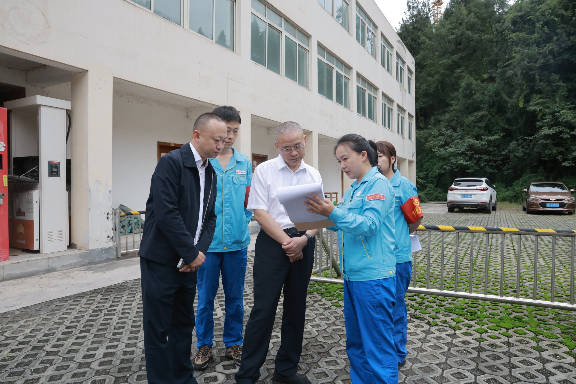 2025100910041703.jpg 2025100910041703.jpg